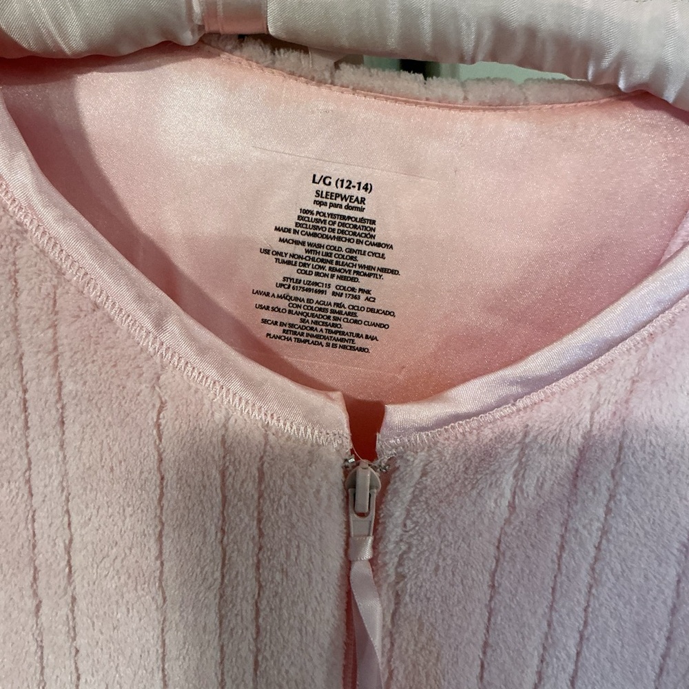 Pink Long Sleeve Robe - Picture 3 of 7
